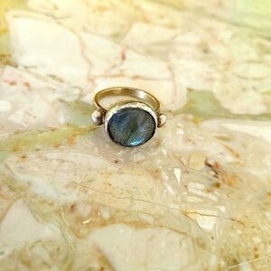 Labrodite Ring